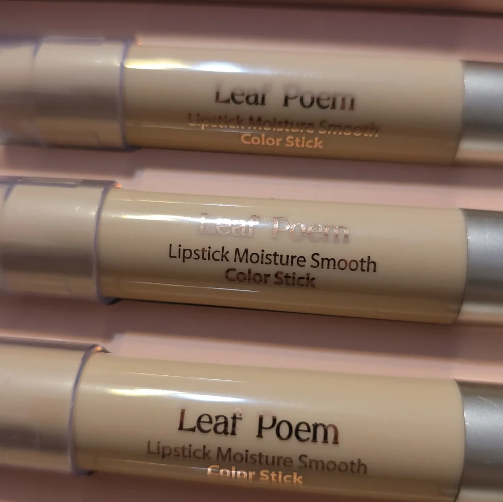 Leaf Poem Ultra Matte Lipstick Set